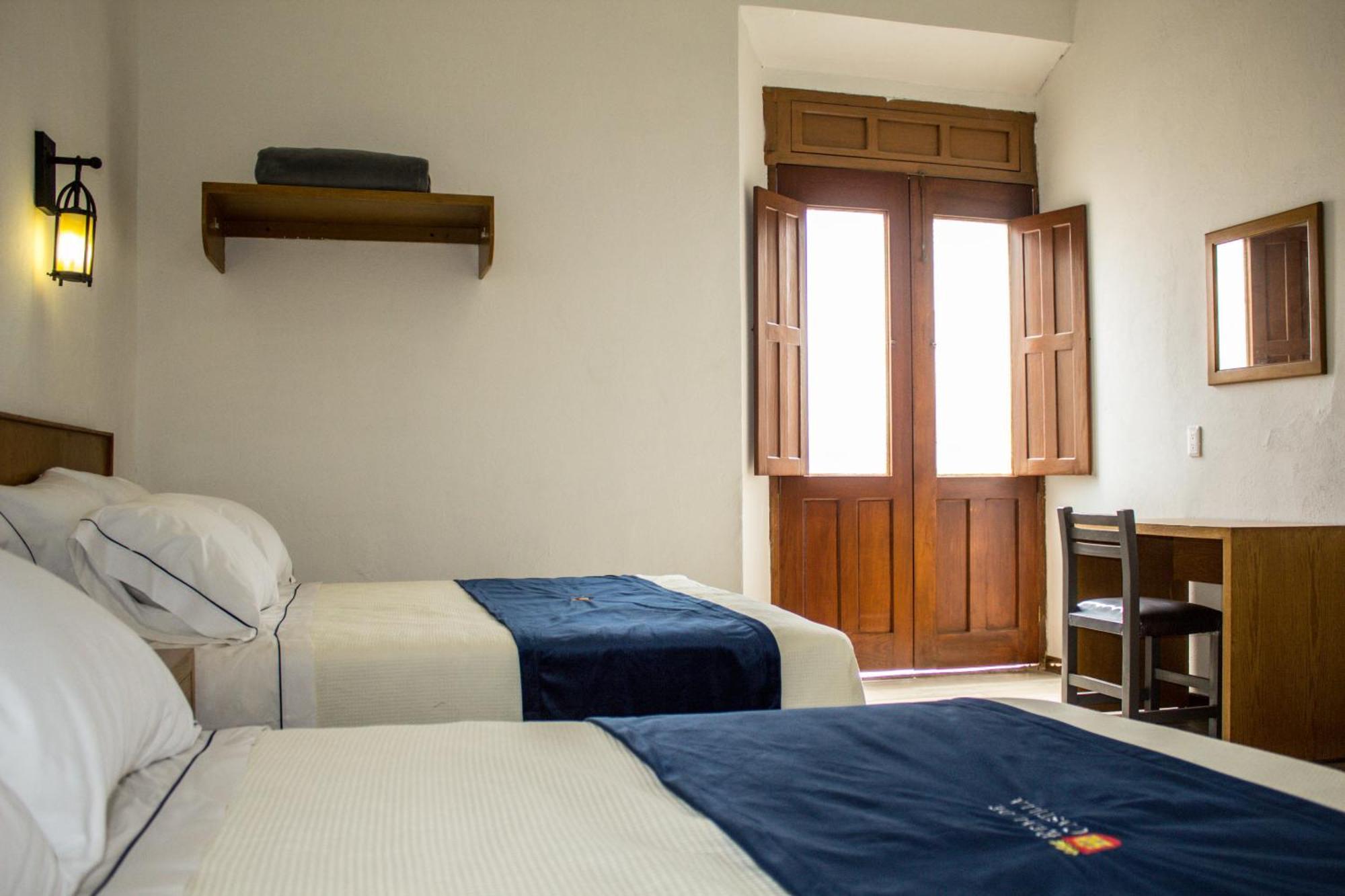 Hotel Real De Castilla Colonial Guadalajara Pokoj fotografie
