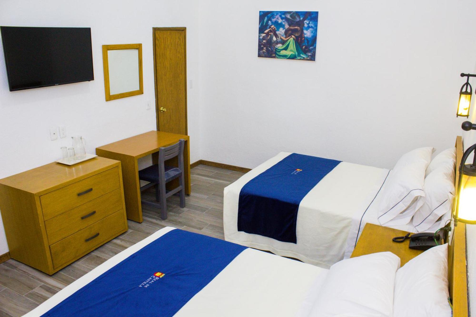 Hotel Real De Castilla Colonial Guadalajara Pokoj fotografie