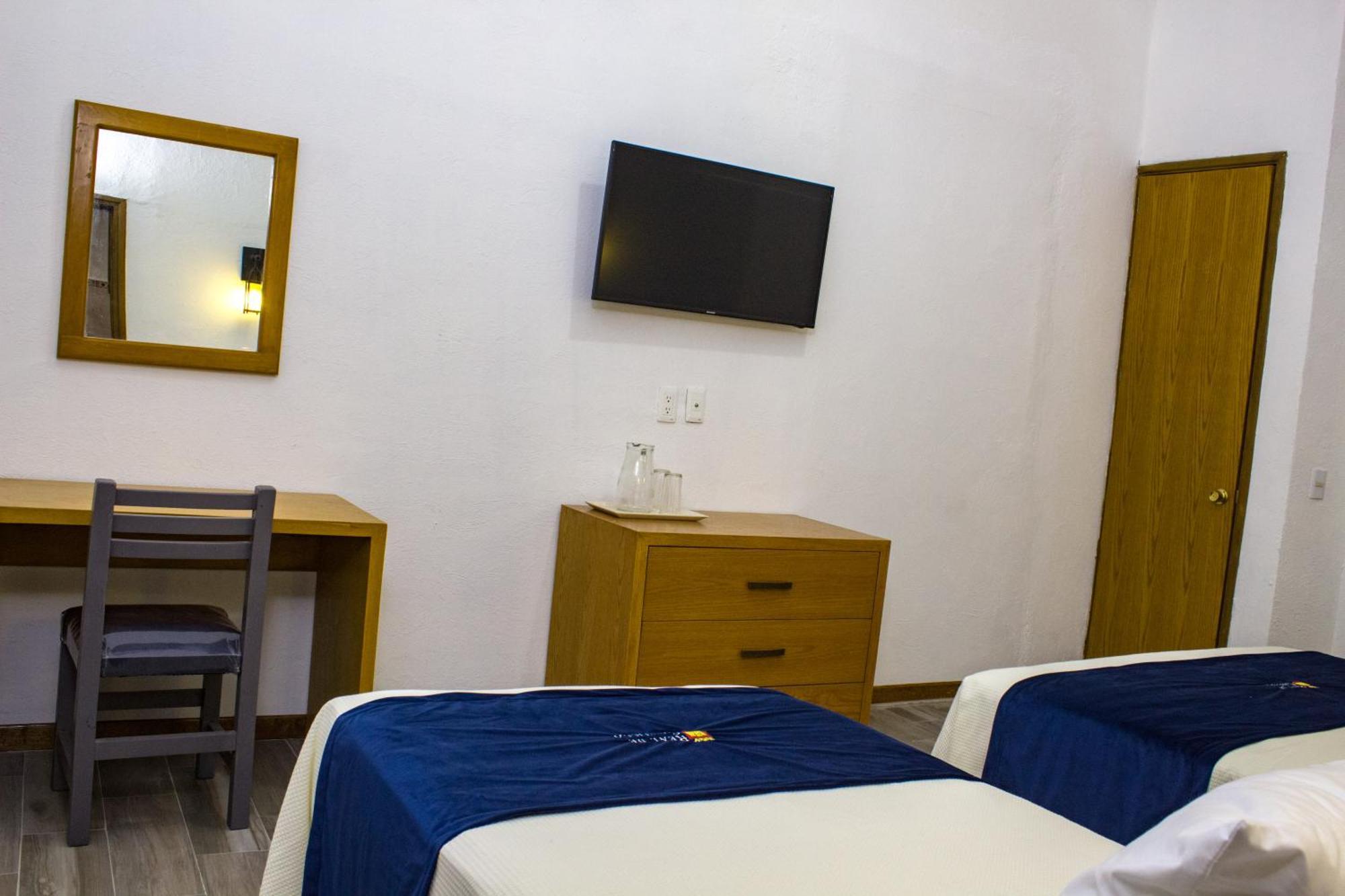 Hotel Real De Castilla Colonial Guadalajara Pokoj fotografie