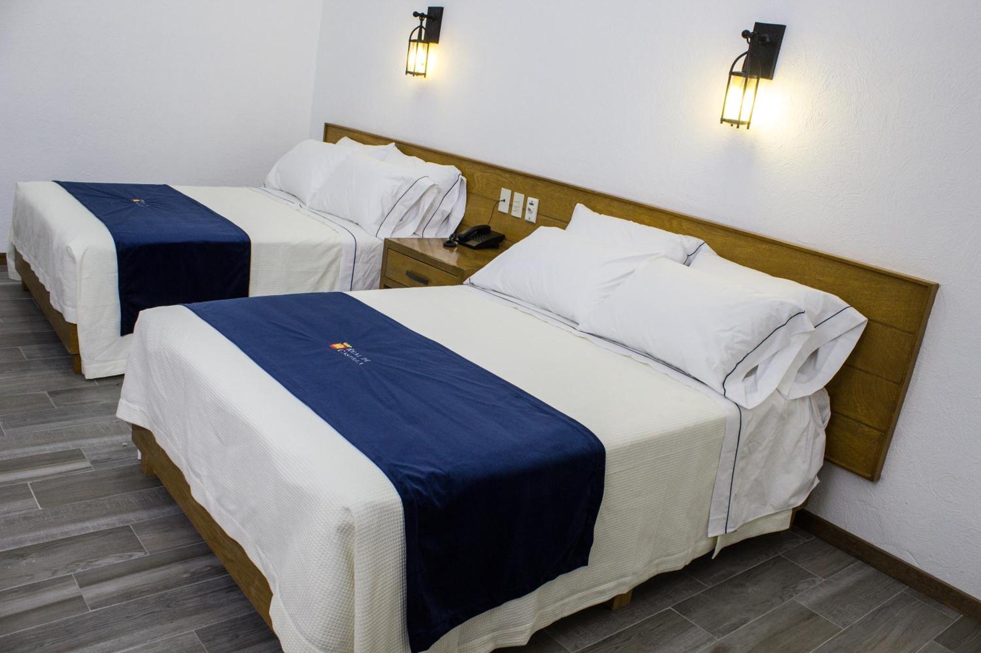 Hotel Real De Castilla Colonial Guadalajara Pokoj fotografie